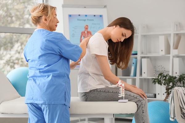 When To See A Chiropractor At A Wellness Center